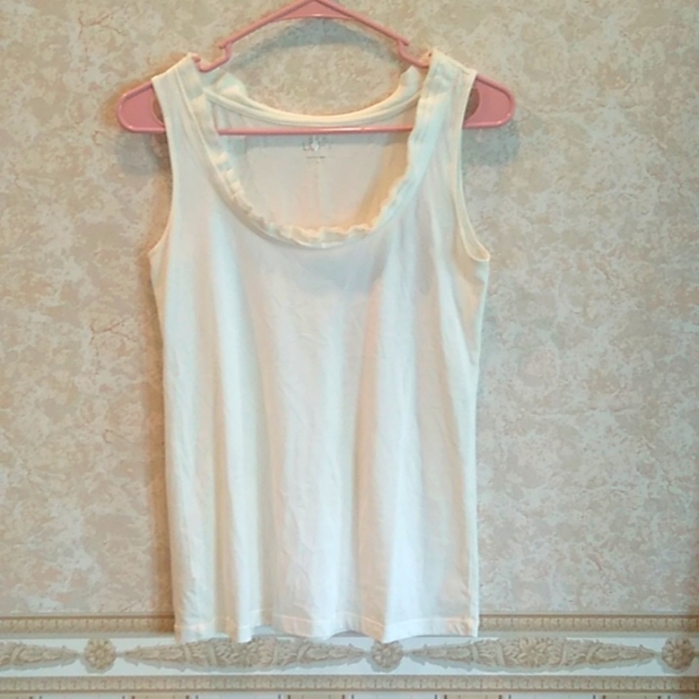 Ann Taylor LOFT Cream Frayed Neckline Top.. Size XS